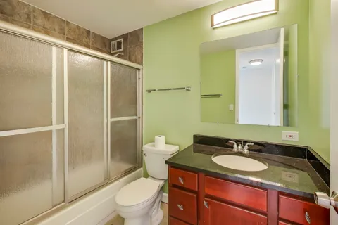 $200,000 | 6700 South South Shore Drive, Unit 11A, Chicago, IL 60649