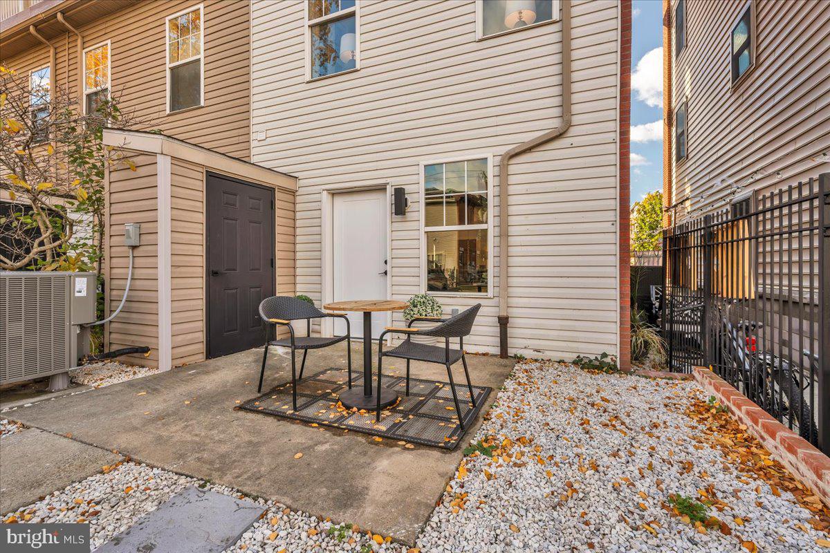 1227 Clymer Street Philadelphia, PA 19147 - Photo 29 of 37 a view of a house with backyard and sitting area