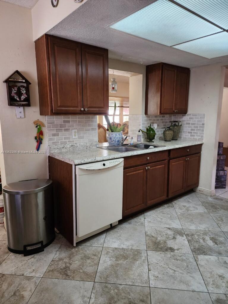 Sandalfoot Cove Boca Raton, FL 33428 - Photo 14 of 37