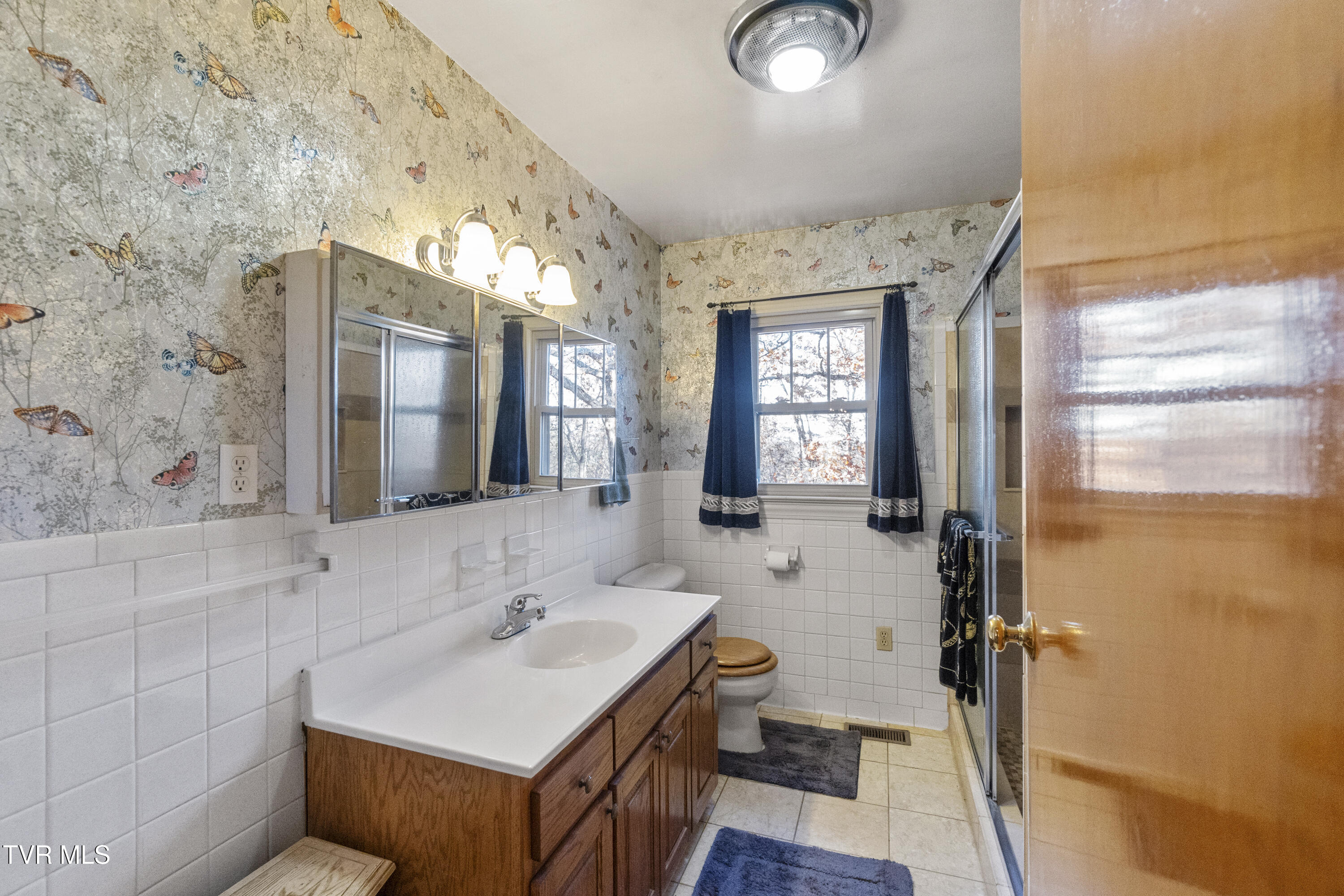 285 Greystone Road Greeneville, TN 37743 - Photo 19 of 63 17