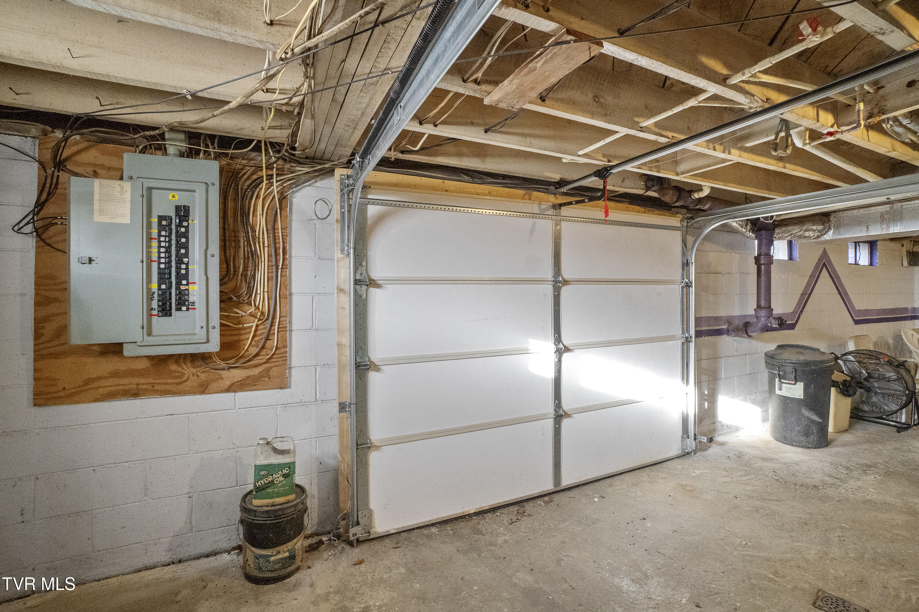 285 Greystone Road Greeneville, TN 37743 - Photo 26 of 63 24