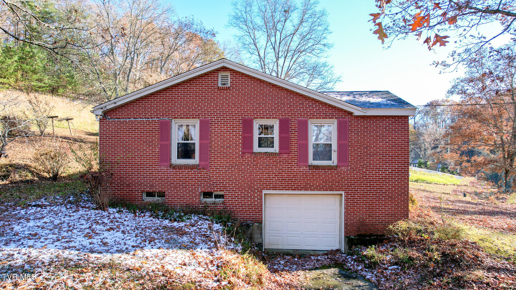 285 Greystone Road Greeneville, TN 37743 - Photo 40 of 63 39