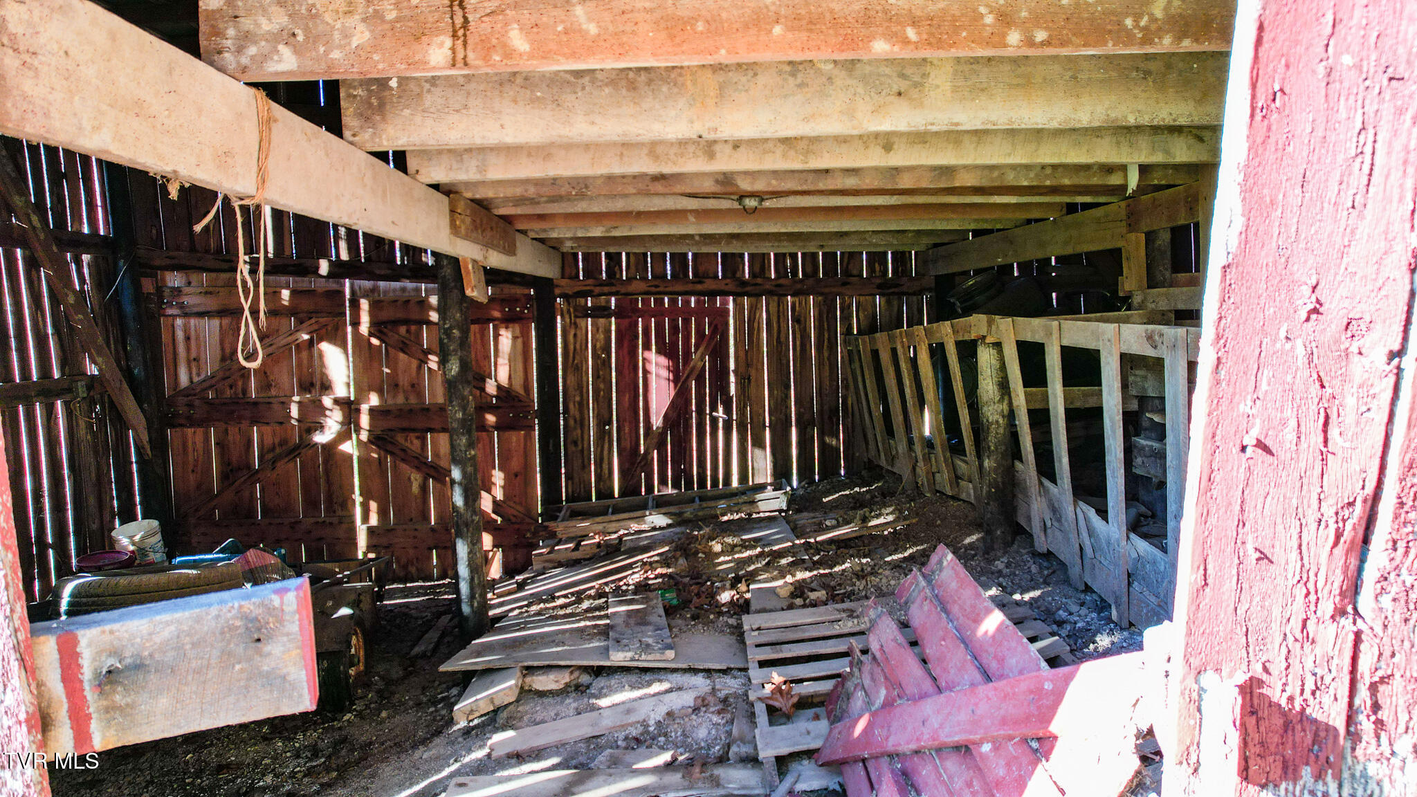 285 Greystone Road Greeneville, TN 37743 - Photo 43 of 63 42