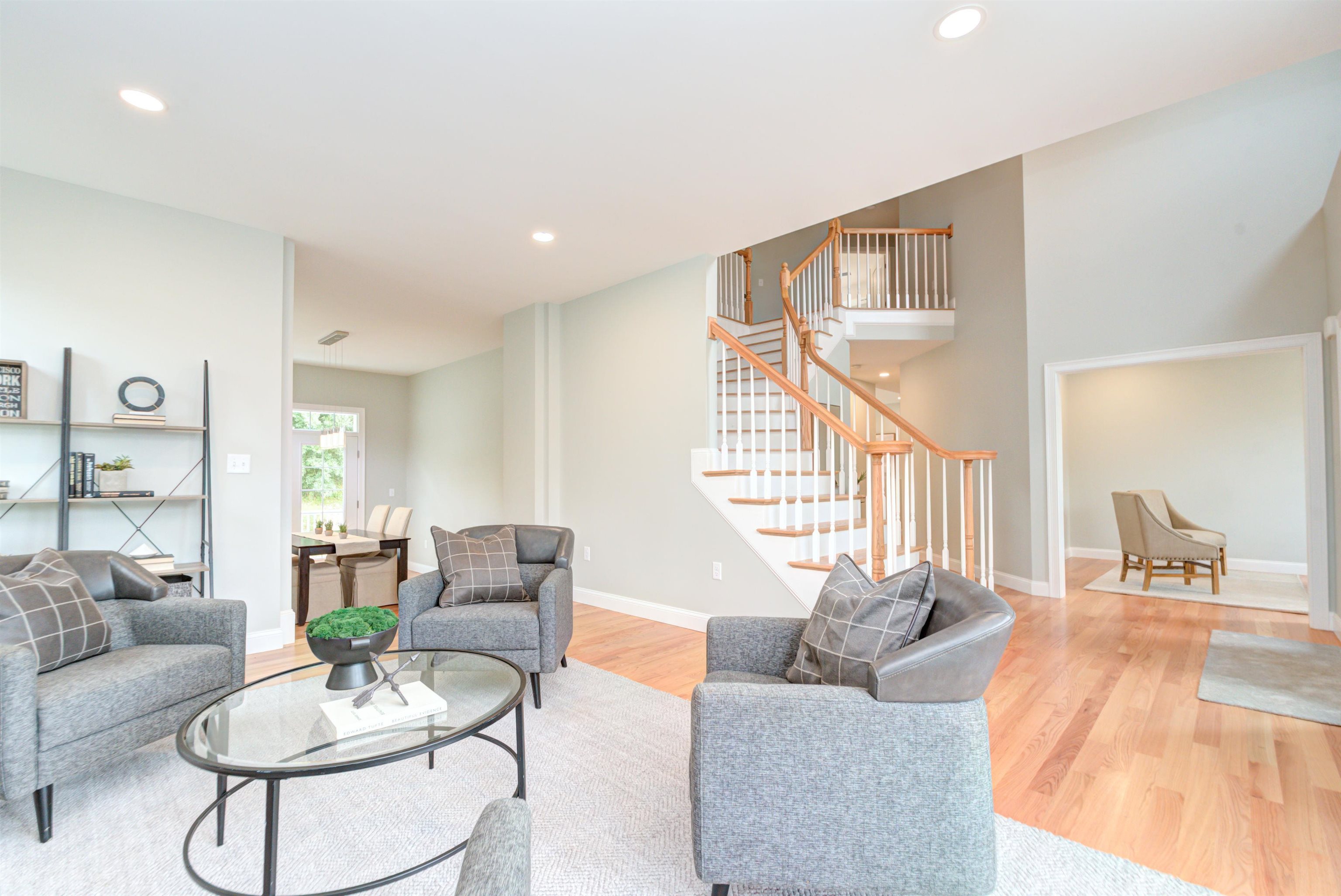 16 Nirvana Drive Salem, NH 03079 - Photo 32 of 36