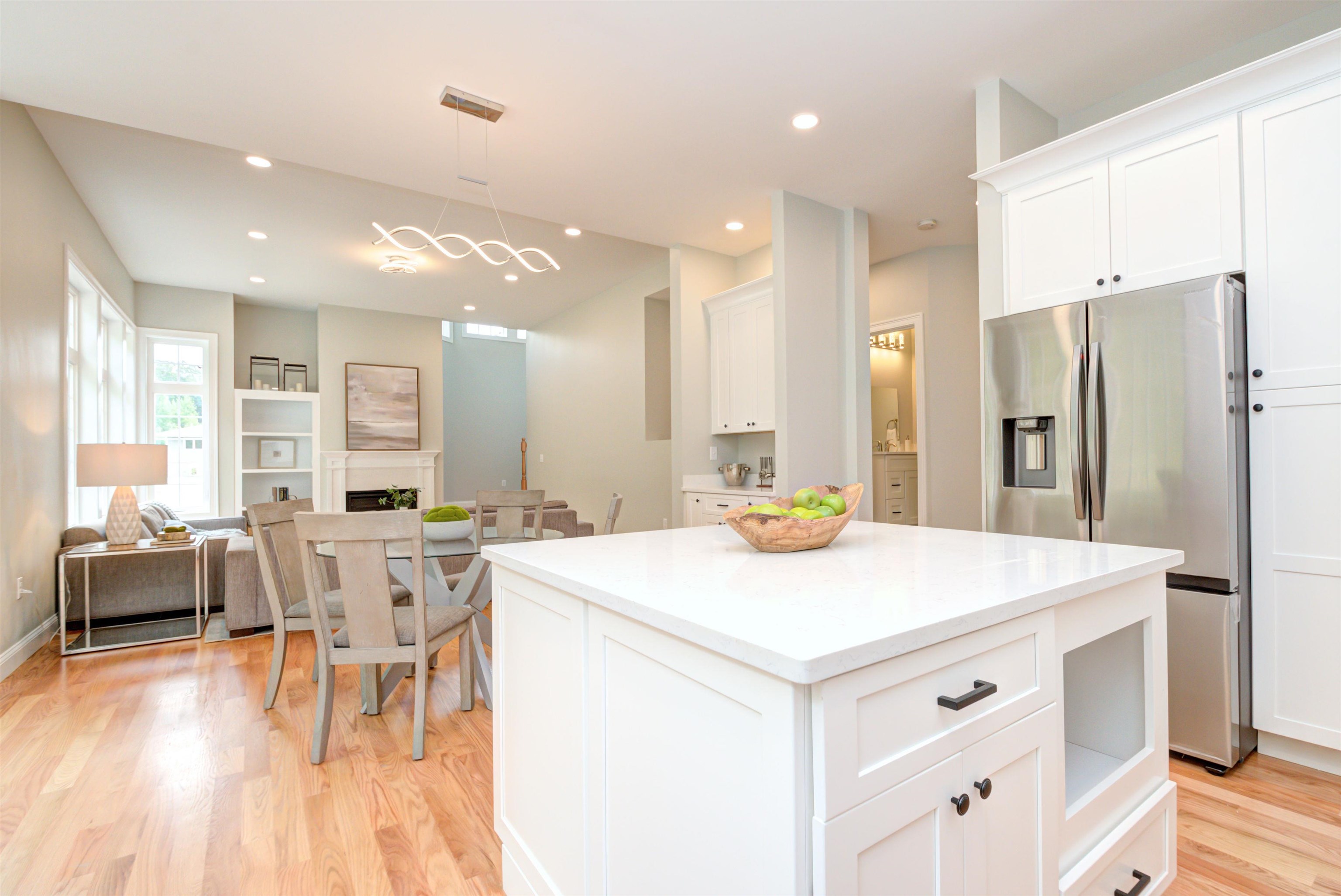 16 Nirvana Drive Salem, NH 03079 - Photo 6 of 36