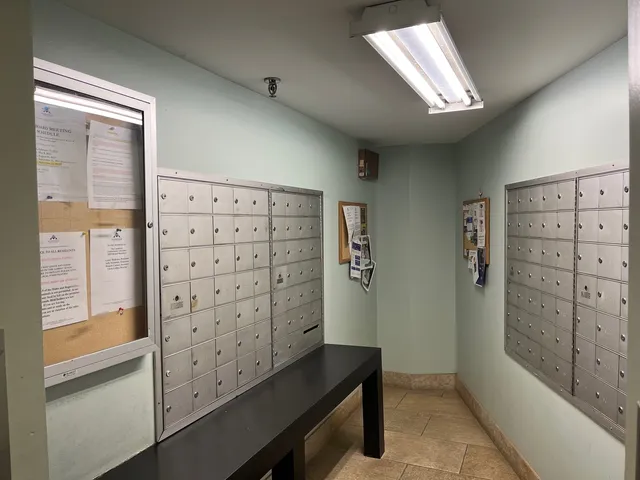 walk in closet with window