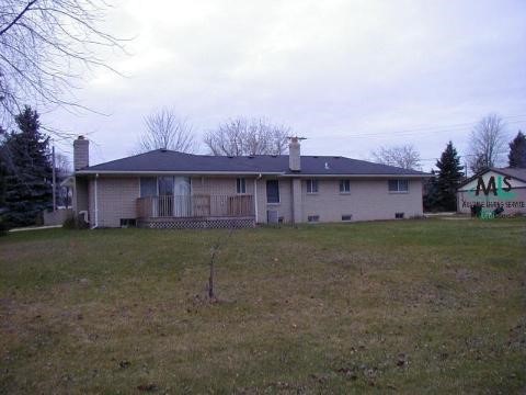 71716 Memphis Ridge Road Richmond, MI 48062 - Photo 2 of 9 660539-1.JPG