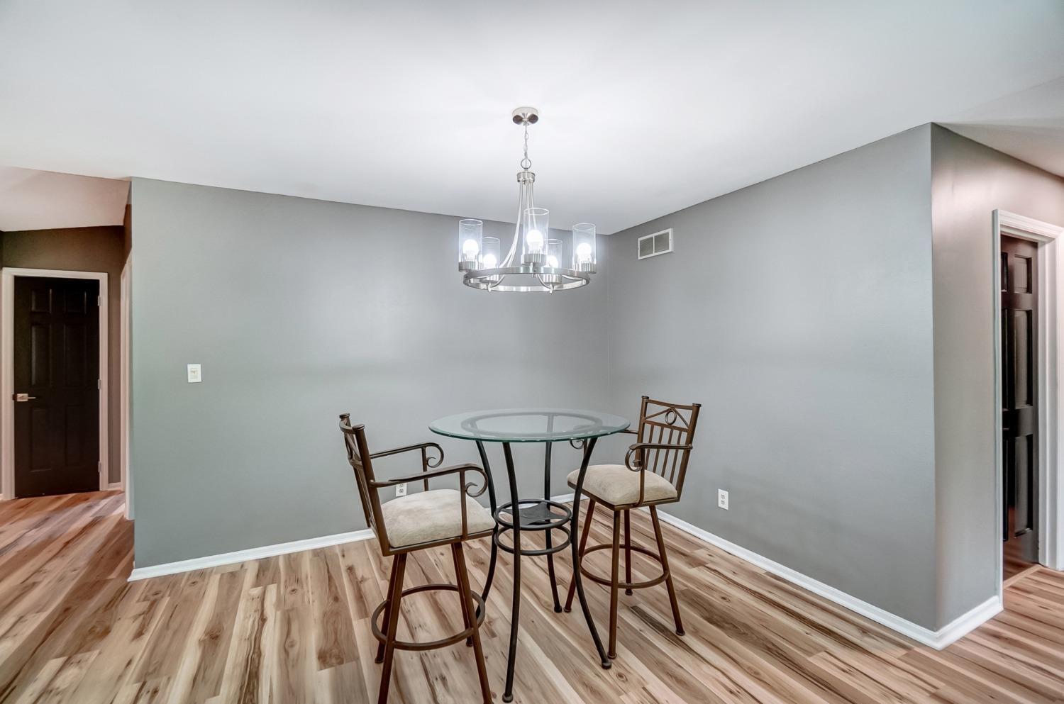 6472 West Fork Road Cincinnati, OH 45247 - Photo 11 of 42 Gallery Image 11