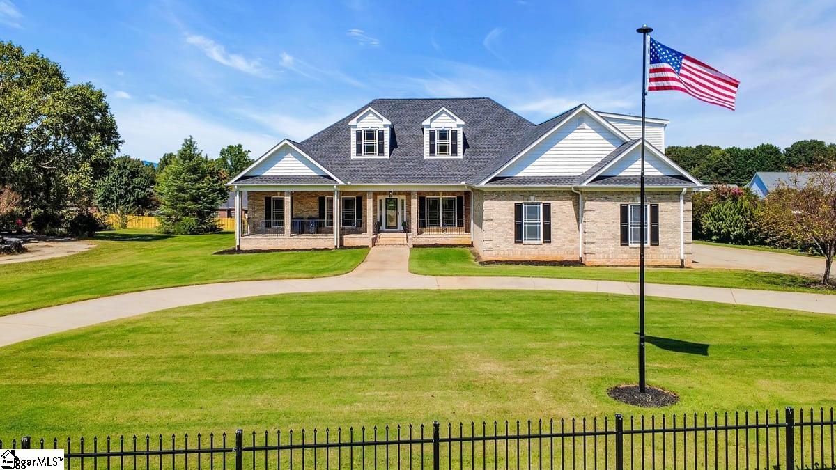 15 Hindman Road Travelers Rest, SC 29690 - Photo 3 of 44