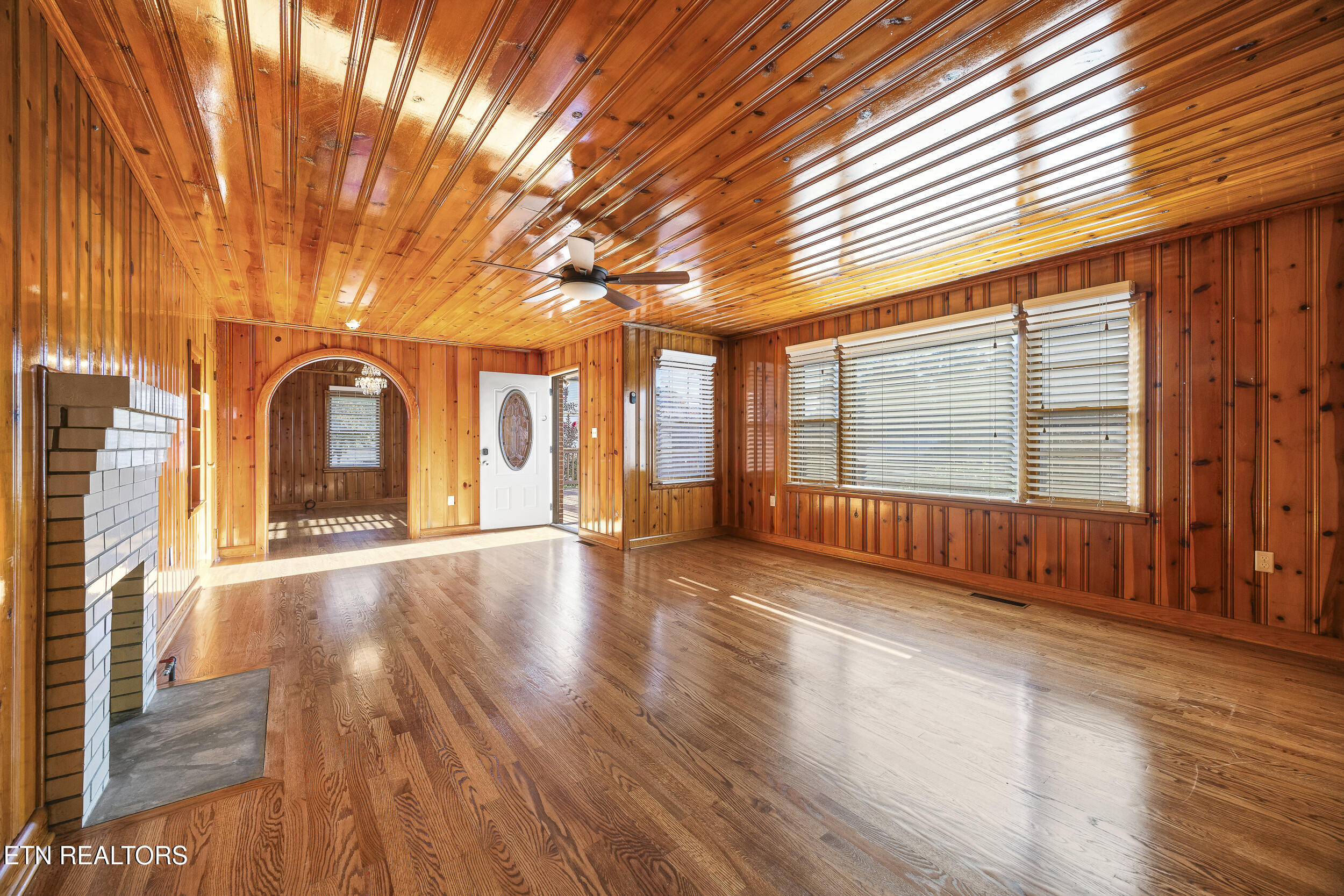 112 McMahan Road Seymour, TN 37865 - Photo 7 of 35 006A0955
