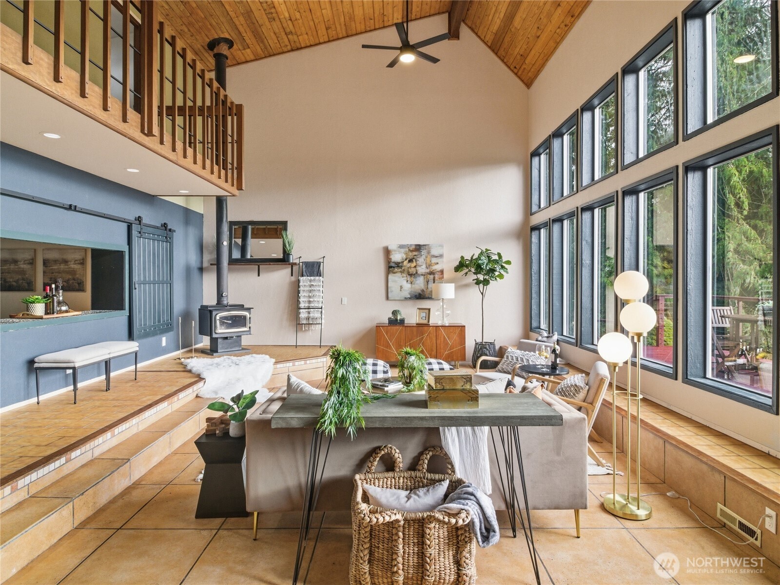 15014 Starr Road Southeast Olalla, WA 98359 - Photo 5 of 40