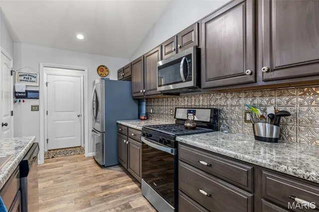 $324,900 | 313 Andy Habsieger Street, Festus, MO 63028