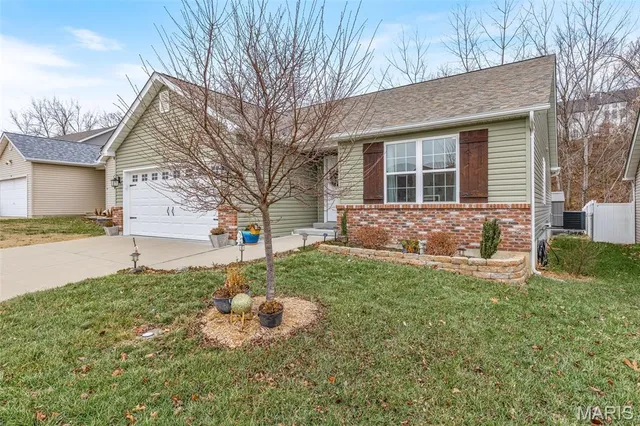 $324,900 | 313 Andy Habsieger Street, Festus, MO 63028