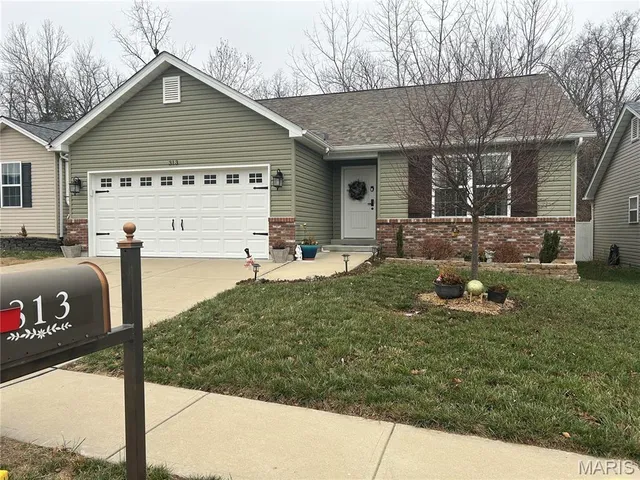 $324,900 | 313 Andy Habsieger Street, Festus, MO 63028