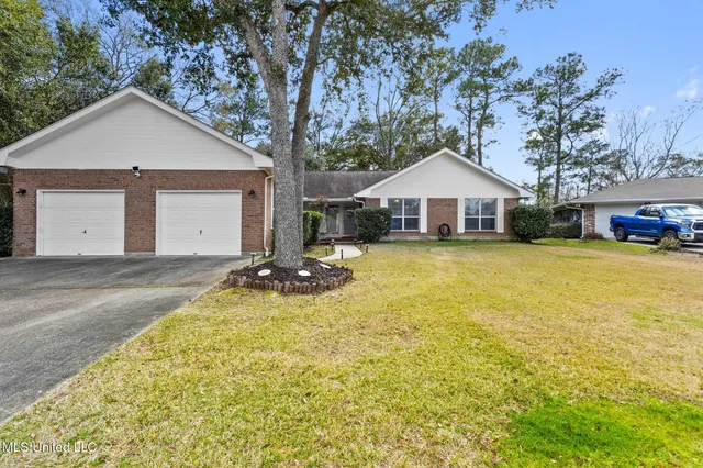 $310,000 | 8820 Kailua Place, Diamondhead, MS 39525