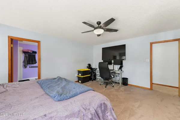 $299,900 | 8820 Kailua Place, Diamondhead, MS 39525