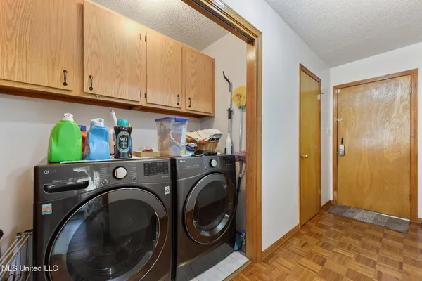 $299,900 | 8820 Kailua Place, Diamondhead, MS 39525