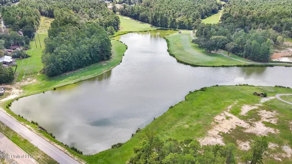 $299,900 | 8820 Kailua Place, Diamondhead, MS 39525