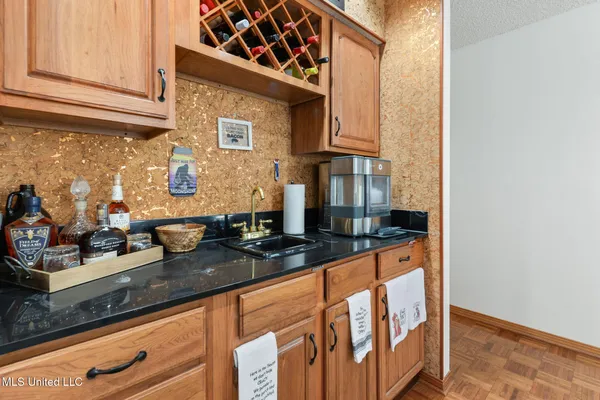 $299,900 | 8820 Kailua Place, Diamondhead, MS 39525