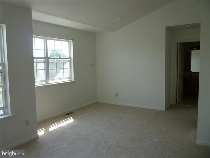 4 Longcross Road Royersford, PA 19468 - Photo 8 of 19 Gallery Image 8