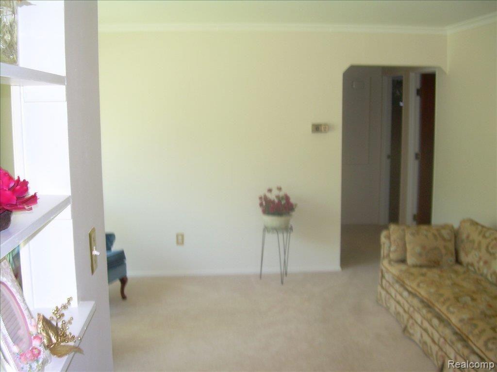 26541 Marshall Street Inkster, MI 48141 - Photo 4 of 25 Living Rm