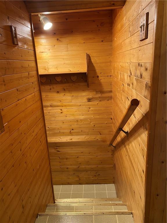 122 Hoy Street Rices Landing, PA 15357 - Photo 27 of 41