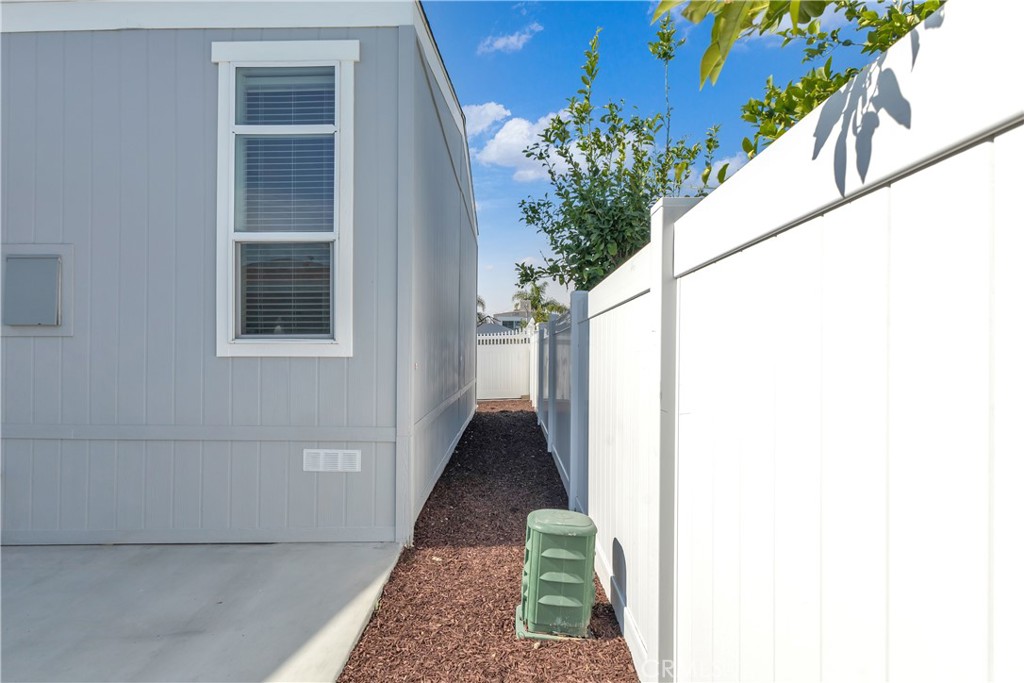 2139 East 4th Street, Unit 244 Ontario, CA 91764 - Photo 18 of 19