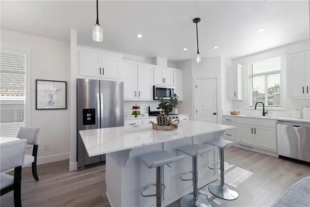 $299,900 | 2139 East 4th Street, Unit 244, Ontario, CA 91764