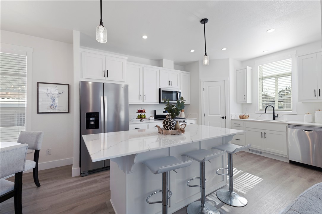 2139 East 4th Street, Unit 244 Ontario, CA 91764 - Photo 3 of 19 Stainless steel appliances included