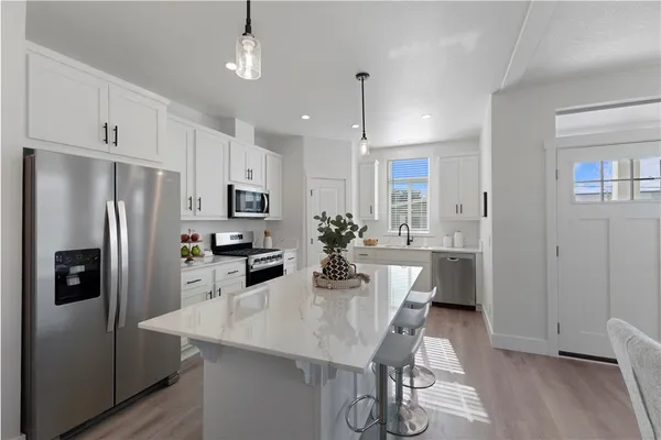 $299,900 | 2139 East 4th Street, Unit 244, Ontario, CA 91764