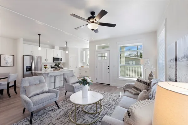 $299,900 | 2139 East 4th Street, Unit 244, Ontario, CA 91764