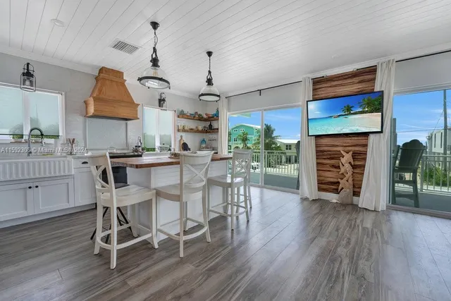 $5,500 | 246 Tavernier Drive, Unit 1, Tavernier, FL 33070