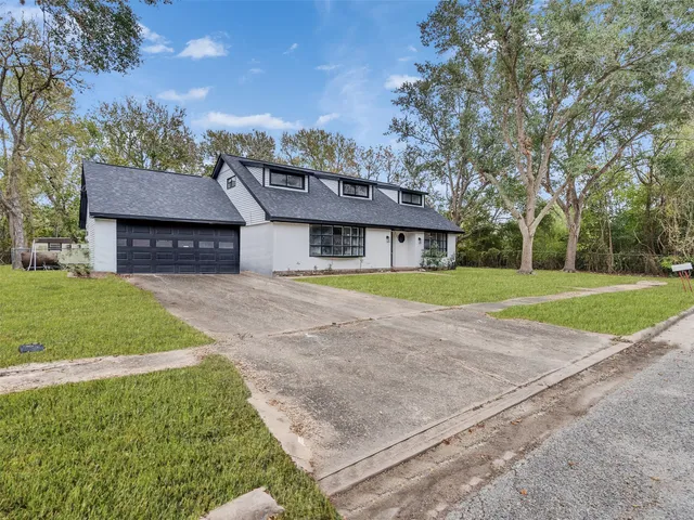 $375,000 | 3709 Kettering Avenue, Bay City, TX 77414