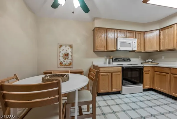 $289,000 | 112 Cannella Way, Unit 112, Riverdale, NJ 07457