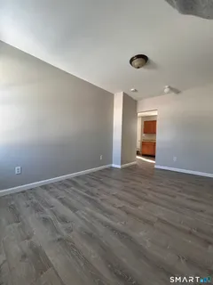 $1,250 | Undisclosed Address, Killingly, CT 06239