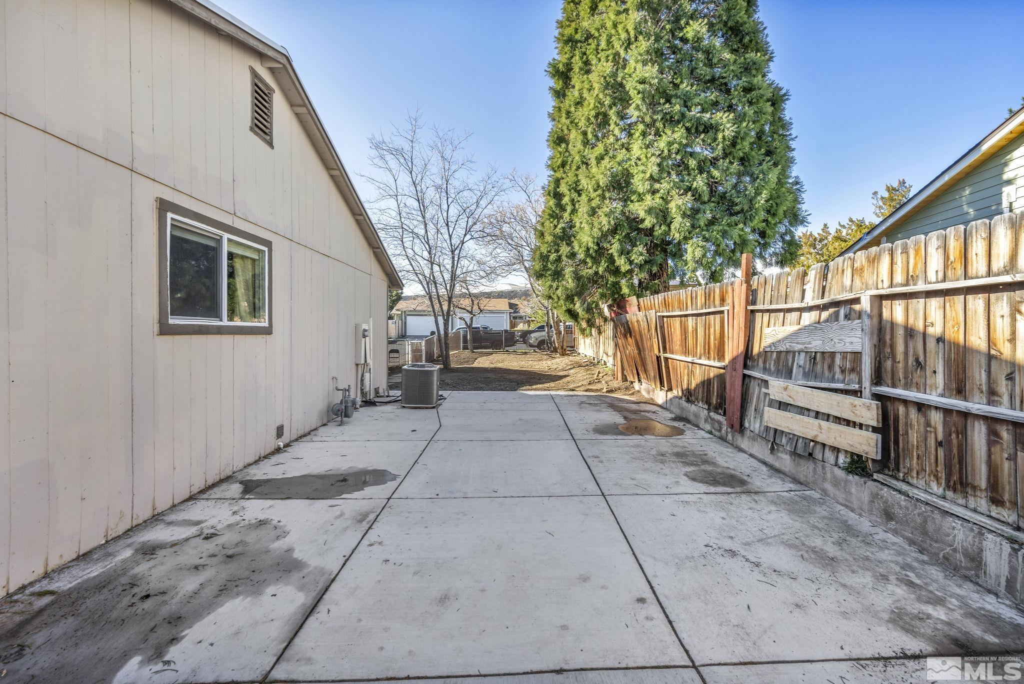 6805 Peppermint Drive Reno, NV 89506 - Photo 24 of 26 a view of a pathway of a house