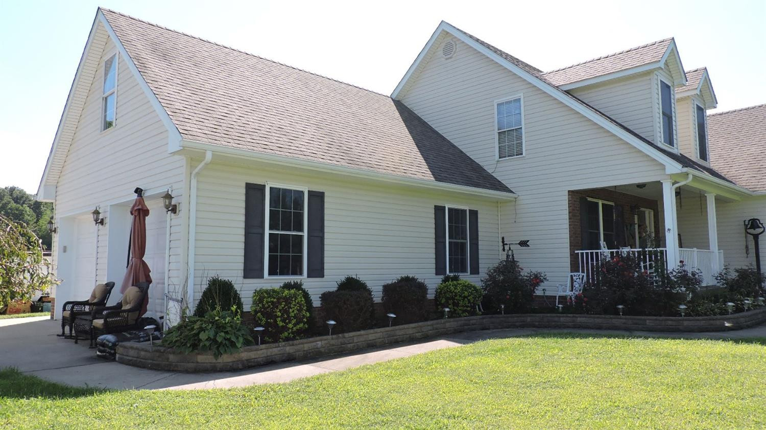 401 Welch Road Jeffersonville, KY 40337 - Photo 3 of 65 Photo 3