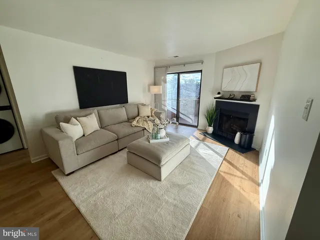 $2,390 | 5355 Smooth Meadow Way, Unit 5, Columbia, MD 21044