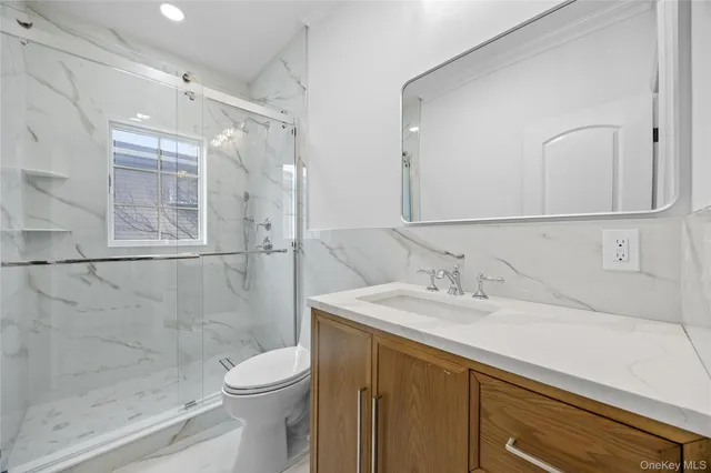 $1,349,999 | 450 Morea Street, Oceanside, NY 11572