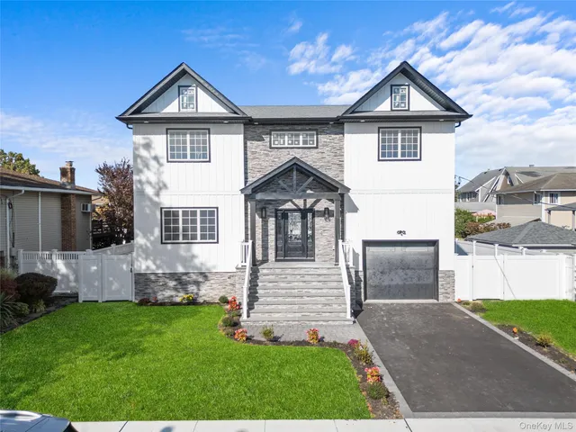 $1,349,999 | 450 Morea Street, Oceanside, NY 11572