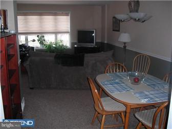 3342 Morning Glory Road Philadelphia, PA 19154 - Photo 8 of 12 Dining Room