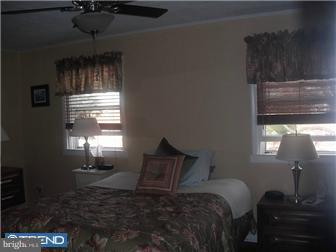3342 Morning Glory Road Philadelphia, PA 19154 - Photo 10 of 12 Bedroom - Main