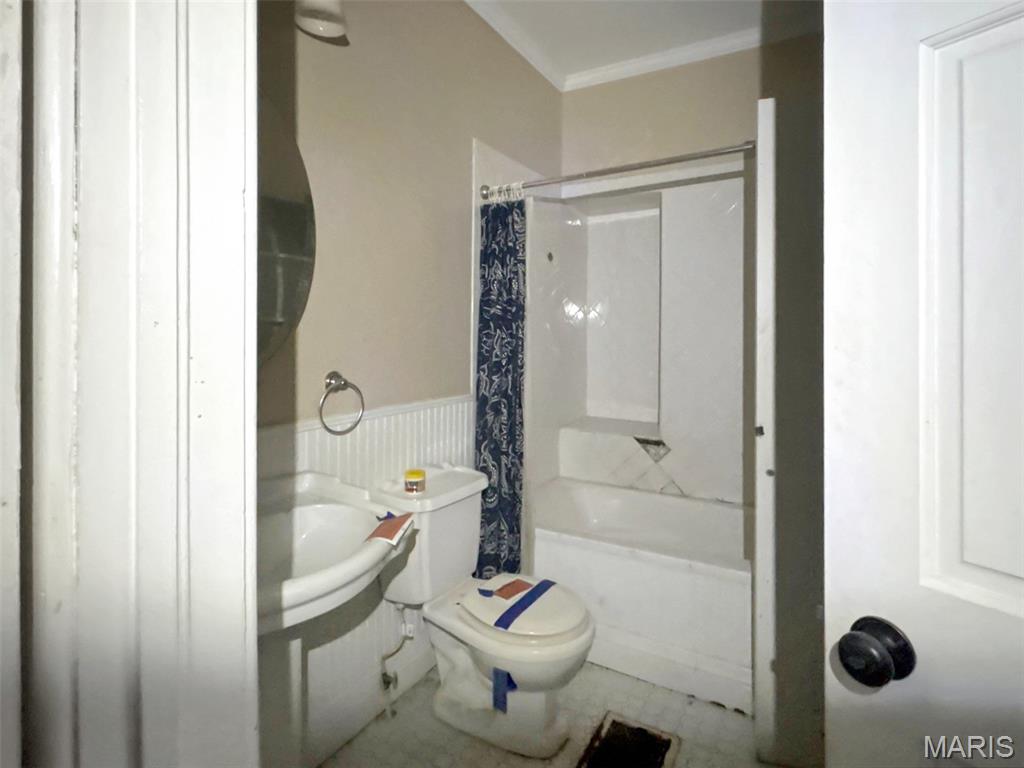 247 West Main Street Carthage, IL 62321 - Photo 8 of 14 Gallery Image 8