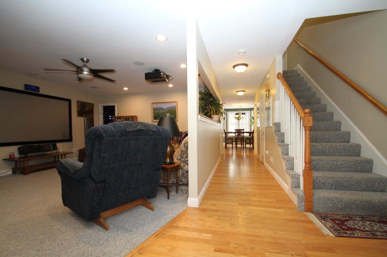95 Tsienneto Road Derry, NH 03038 - Photo 10 of 40 Gallery Image 10
