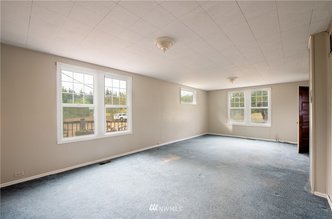 9434 Harvey Road Blaine, WA 98230 - Photo 11 of 25 Gallery Image 11