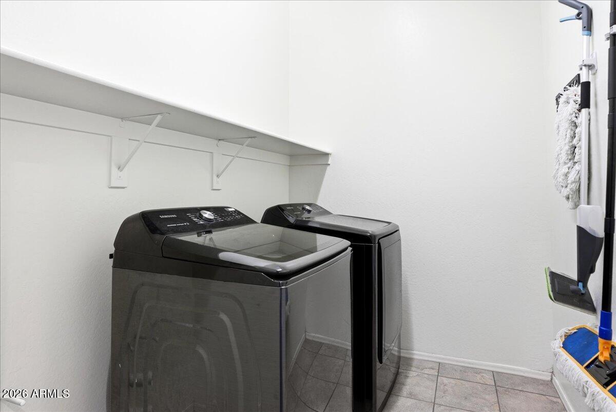 15878 West Fillmore Street Goodyear, AZ 85338 - Photo 23 of 31 laundry