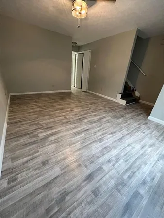 $1,350 | 333 Forsyth Street, Unit A, Barnesville, GA 30204