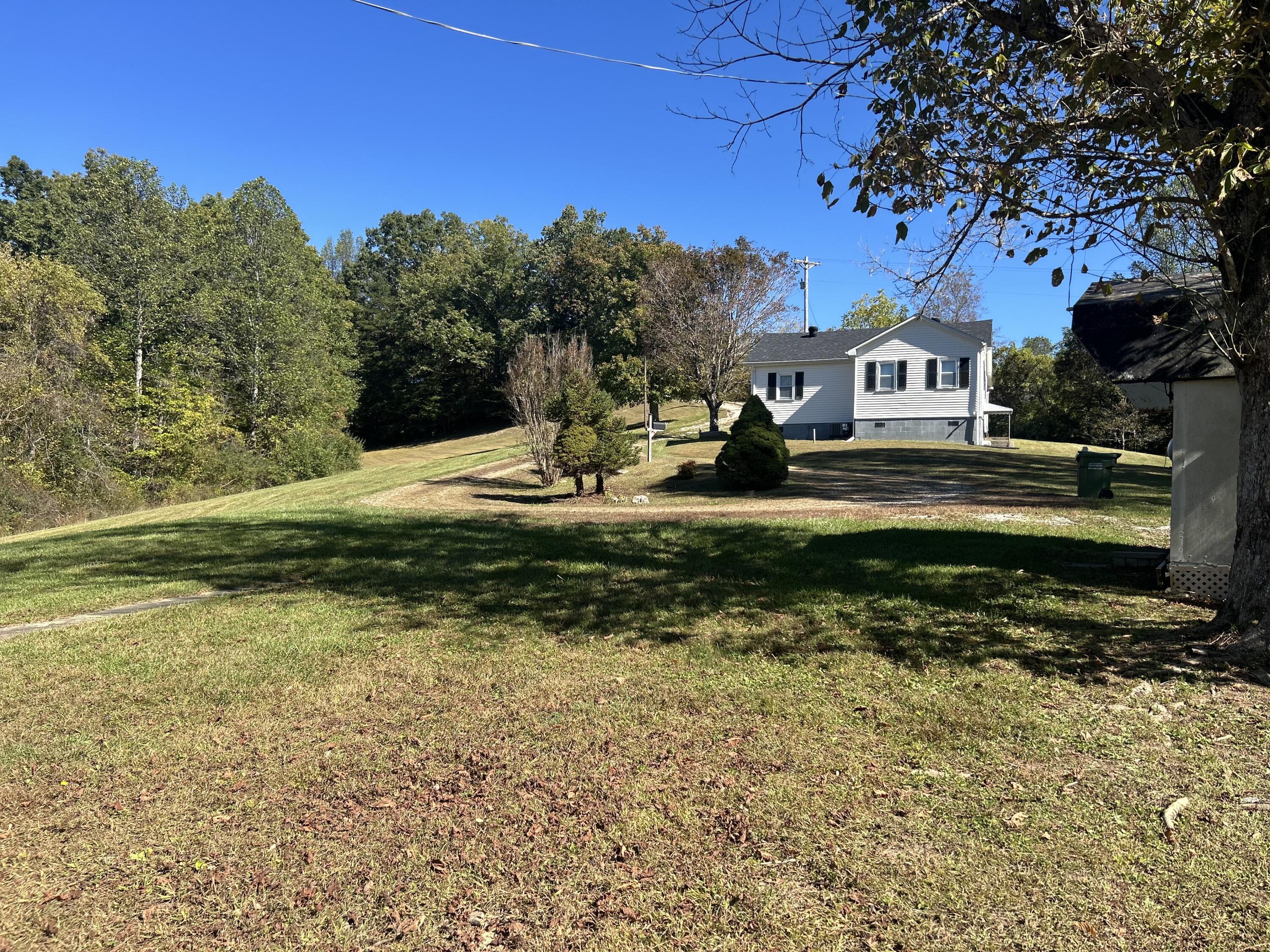 141 D D Rogers Road Zoe, KY 41397 - Photo 11 of 64 IMG_5568
