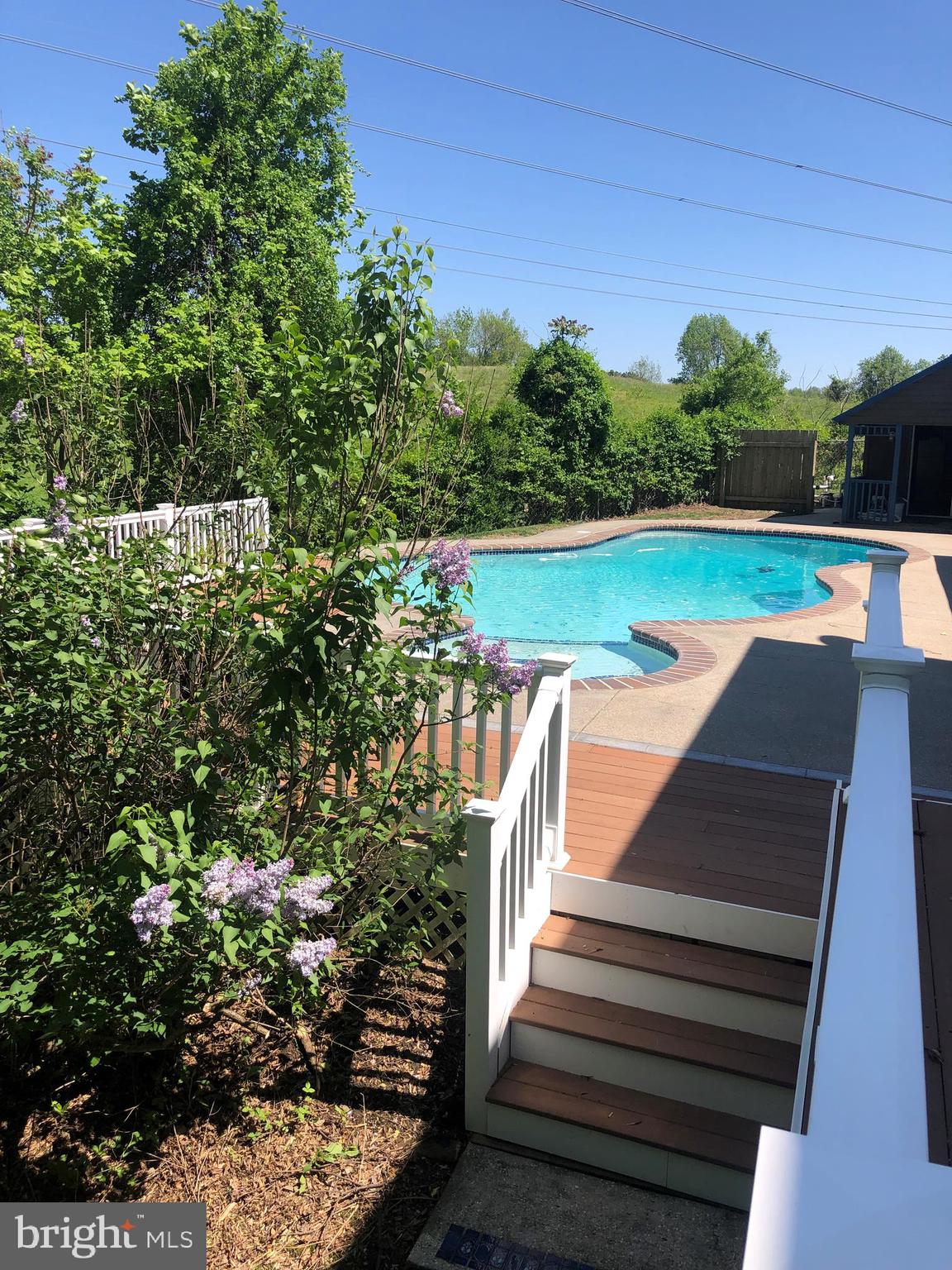 4255 Hardesty Road Huntingtown, MD 20639 - Photo 2 of 35 Back deck view