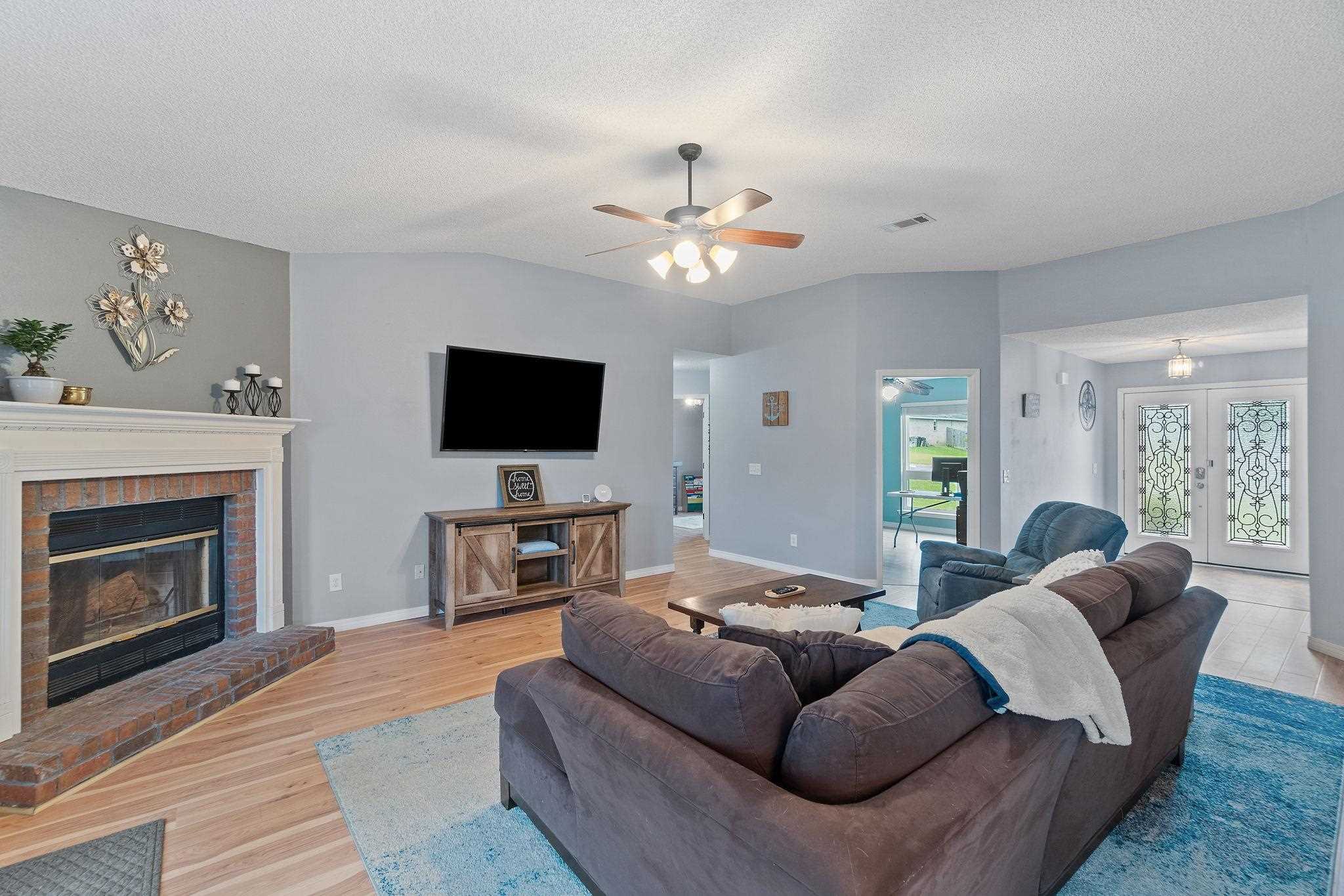3226 Moss Point Lane Cantonment, FL 32533 - Photo 11 of 44